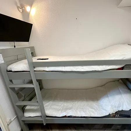 La Et Le Port De Parking Appartement